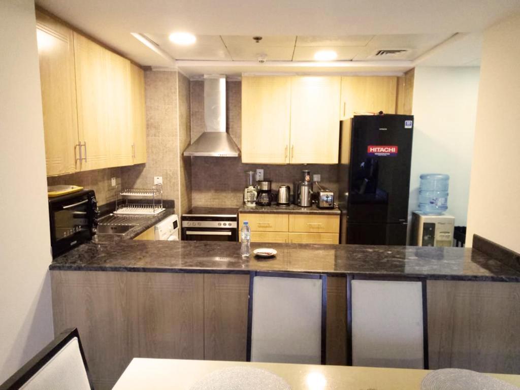 Appartement Of Jlt Goldcrest With Full View In Jlt 4 Ppl Early & Late Check-in 10mn To Marina Metro Station *